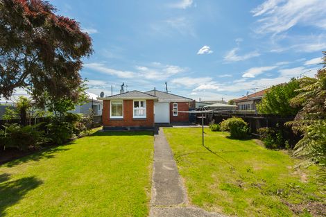 Photo of property in 74 Cutten Street, South Dunedin, Dunedin, 9012