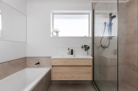 Photo of property in 81 Oceanbeach Road, Mount Maunganui, 3116