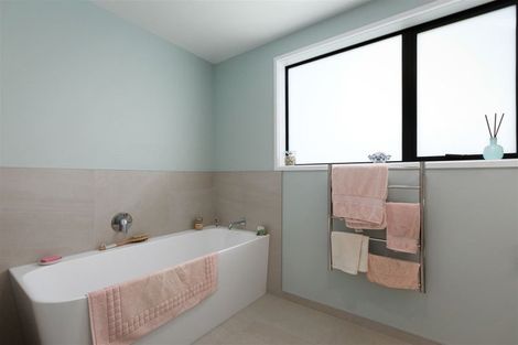 Photo of property in 5 Seafoam Place, Waihi Beach, 3611