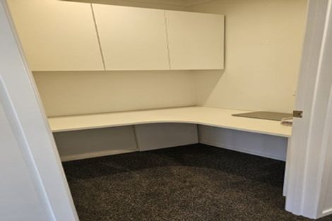 Photo of property in 13 Birdie Lane, Waiwhakaiho, New Plymouth, 4312