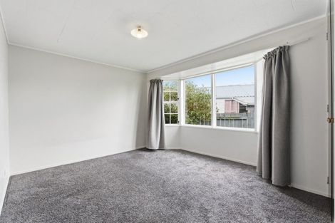 Photo of property in 52 Acacia Street, Kelvin Grove, Palmerston North, 4414
