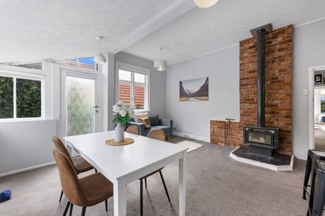 Photo of property in 28 Murray Street, Caversham, Dunedin, 9012