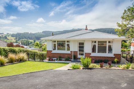Photo of property in 6a Scotland Terrace, Green Island, Dunedin, 9018