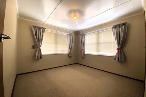 Photo of property in 14 Clarence Cox Crescent, Pirimai, Napier, 4112