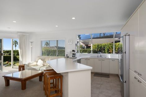 Photo of property in 2/674l Ranginui Road, Welcome Bay, Tauranga, 3175