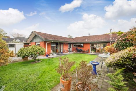 Photo of property in 135 Amberley Avenue, Highbury, Palmerston North, 4412