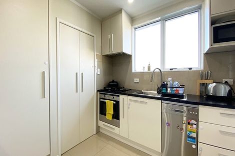 Photo of property in 2/57 Cardiff Road, Pakuranga, Auckland, 2010