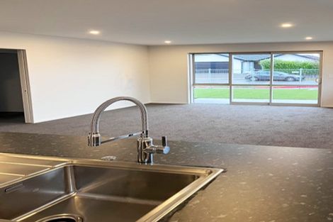 Photo of property in 48 Kawari Drive, Pegasus, 7612