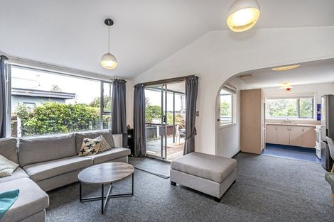 Photo of property in 61 Falcon Street, New Brighton, Christchurch, 8061