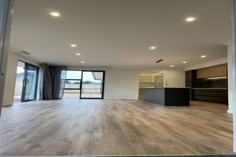 Photo of property in 28 Withers Crescent, Halswell, Christchurch, 8025