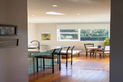 Photo of property in 32 Wyndham Street, Carterton, 5713