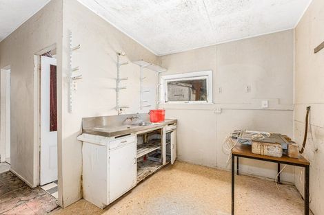 Photo of property in 74 Victoria Street, Petone, Lower Hutt, 5012