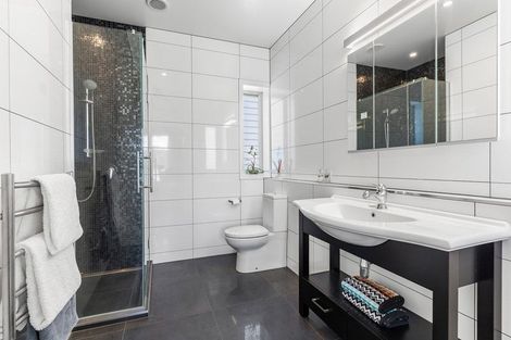 Photo of property in 17 Golden Hills Drive, Pauanui, Hikuai, 3579