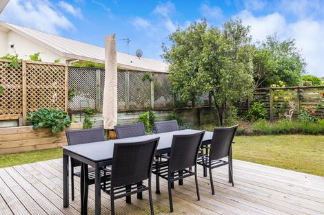 Photo of property in 2/24 Robinson Terrace, Rangatira Park, Taupo, 3330