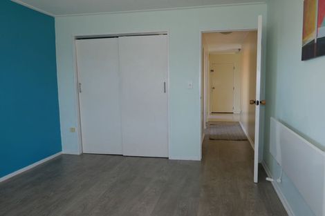 Photo of property in 8 Olive Terrace, Paraparaumu Beach, Paraparaumu, 5032