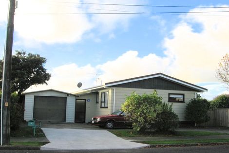 Photo of property in 37 Rimu Street, Waikanae, 5036