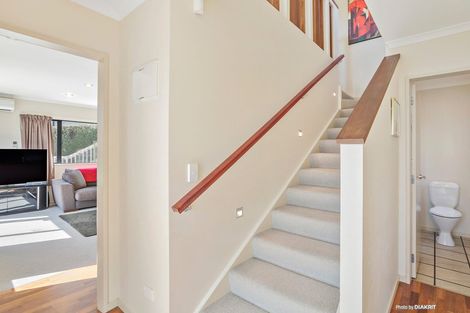 Photo of property in 96a Montgomery Avenue, Karori, Wellington, 6012