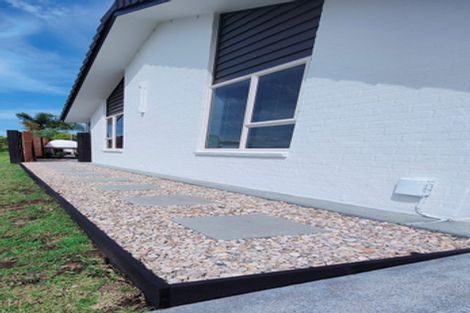 Photo of property in 104 Barbados Way, One Tree Point, 0118