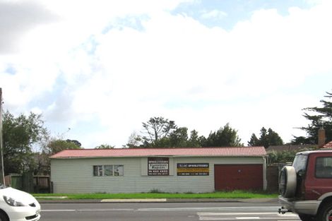 Photo of property in 314 Lincoln Road, Henderson, Auckland, 0610