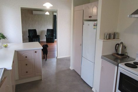 Photo of property in 61 Rhodes Street, Waimate, 7924