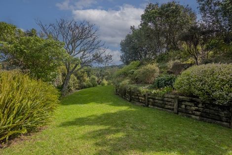 Photo of property in 76 Grange Road, Hahei, Whitianga, 3591