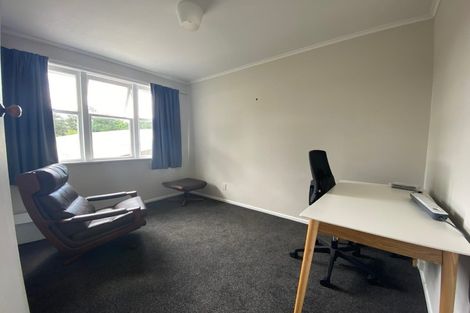 Photo of property in 50 Sylvan Crescent, Te Atatu South, Auckland, 0610