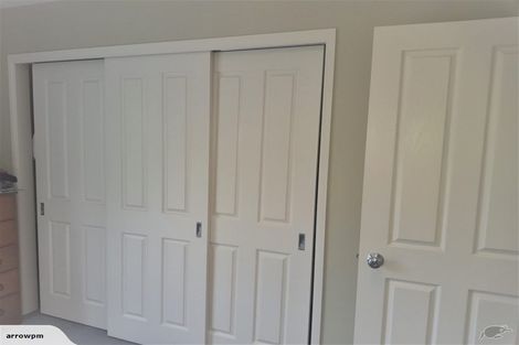 Photo of property in 31 Lorikeet Place, Unsworth Heights, Auckland, 0632