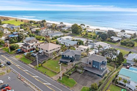 Photo of property in 1055 Papamoa Beach Road, Papamoa Beach, Papamoa, 3118