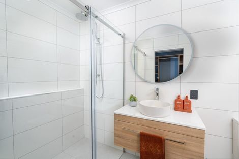 Photo of property in 1 Arohanui Road, Karaka, 2124