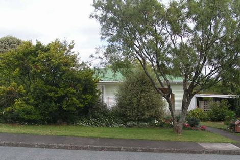 Photo of property in 5 Arrow Road, Forrest Hill, Auckland, 0620