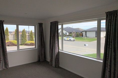 Photo of property in 44 Cairnbrae Drive, Prebbleton, 7604