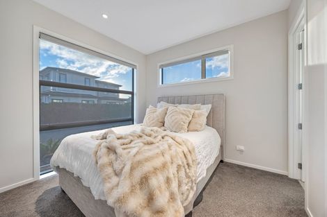 Photo of property in 39 Craigs Way, Hobsonville, Auckland, 0616