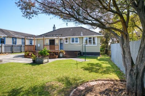 Photo of property in 39 Cambridge Street, Milson, Palmerston North, 4414