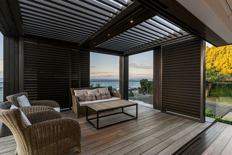 Photo of property in 24 Tiri Road, Milford, Auckland, 0620