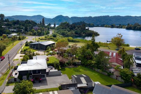 Photo of property in 19 Okareka Loop Road, Lake Okareka, Rotorua, 3076