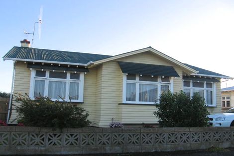 Photo of property in 6 Kowhai Avenue, Takaro, Palmerston North, 4410