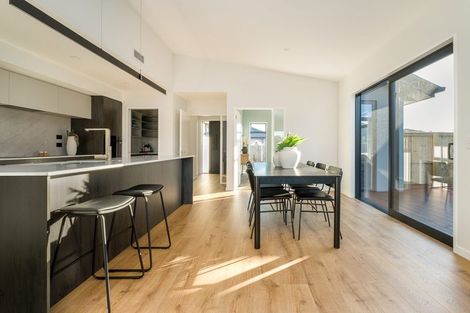 Photo of property in 32 Withers Crescent, Halswell, Christchurch, 8025