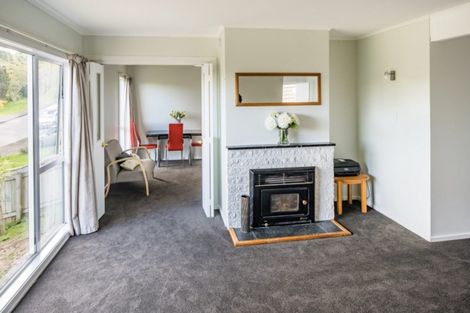 Photo of property in 11 Penryn Drive, Camborne, Porirua, 5026