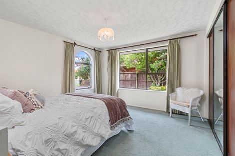 Photo of property in 28 Montclare Avenue, Ilam, Christchurch, 8041