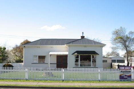 Photo of property in 5 Grey Street, Marton, 4710