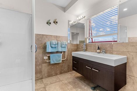 Photo of property in 58 Old Waipu Road, Mangawhai, 0505