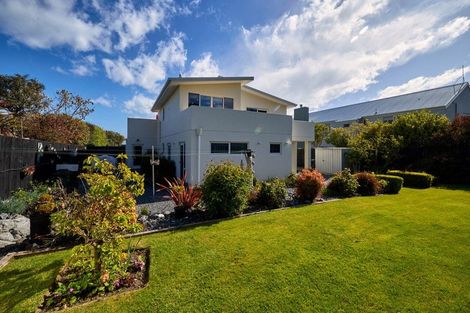 Photo of property in 40 Kotuku Road, South Bay, Kaikoura, 7300
