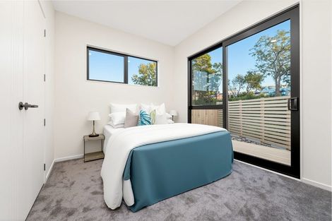 Photo of property in 26 Curtiss Circle, Hobsonville, 0618