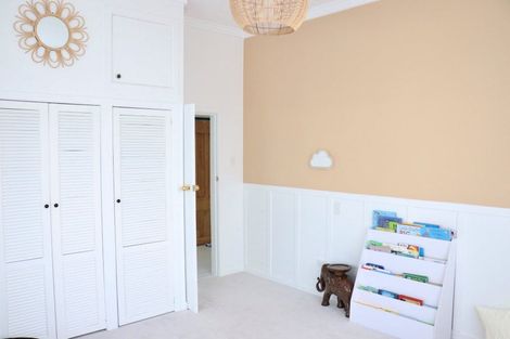 Photo of property in 32 Brookes Street, Inglewood, 4330