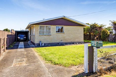 Photo of property in 25 Wilson Street, Waverley, 4510