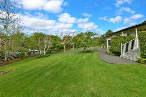 Photo of property in 12 Wyn Close, Kaukapakapa, 0871