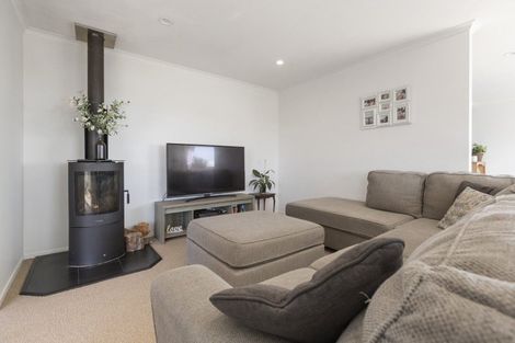 Photo of property in 57c Anglers Avenue, Warea, New Plymouth, 4381