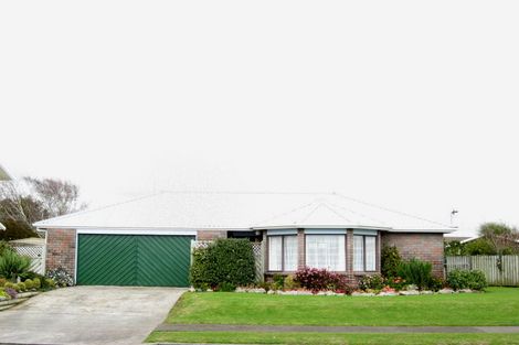 Photo of property in 6 Dillon Drive, Bell Block, New Plymouth, 4312