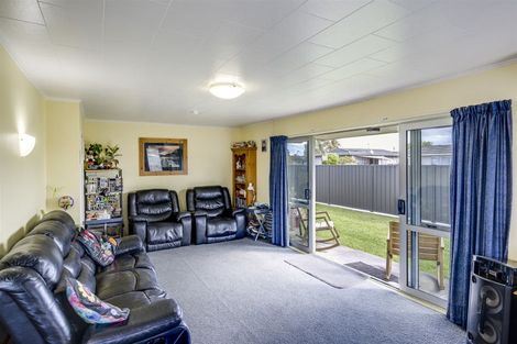 Photo of property in 25 Tait Drive, Greenmeadows, Napier, 4112