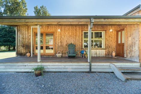 Photo of property in 414 Waitohi Road, Rongotea, Palmerston North, 4476